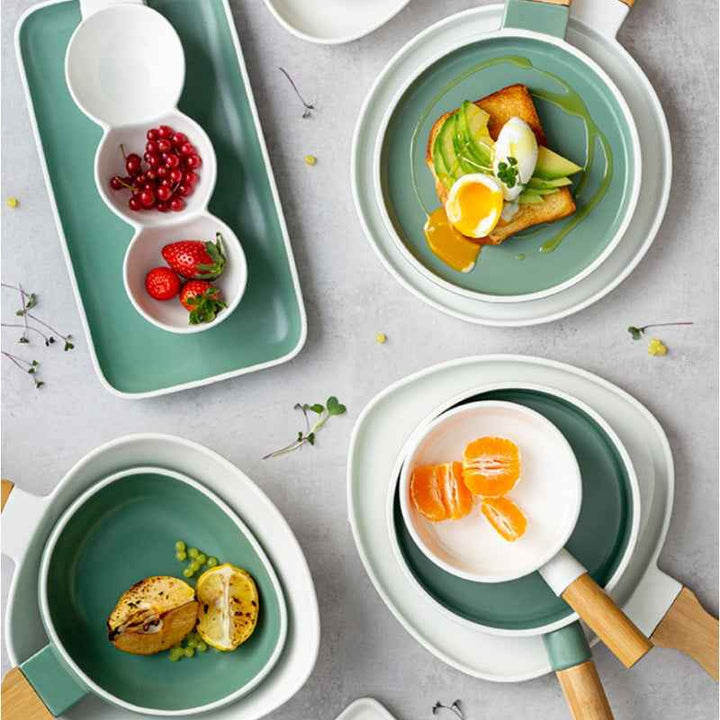 Nava Porcelain plate "Terrestrial" with bamboo handle 32cm - 1003410