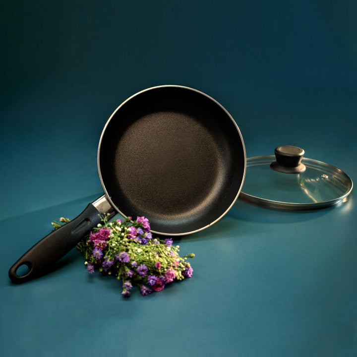 Blumen Sautepan with Glass Lid Everyday 20cm - Salman Stores