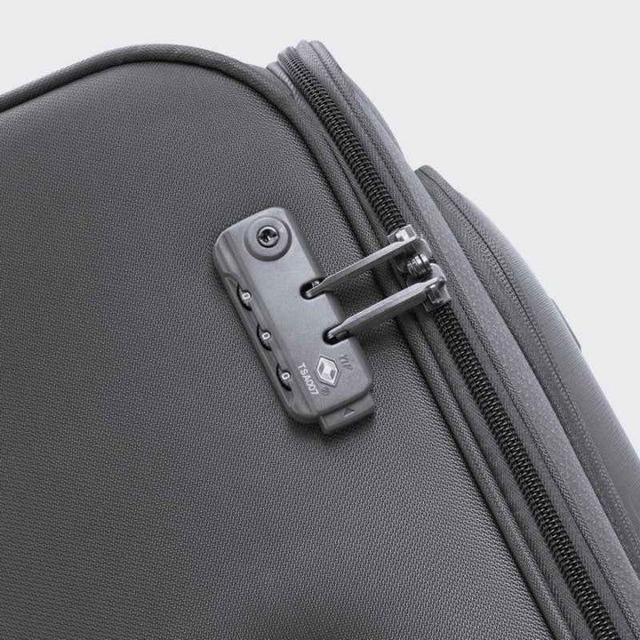 Delsey Trolley Caracas Nest  Black 71 cm 495850